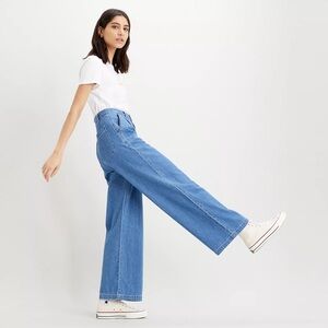 Levi’s Pleated Wide Leg Trouser Jeans - Medium Wash - 30